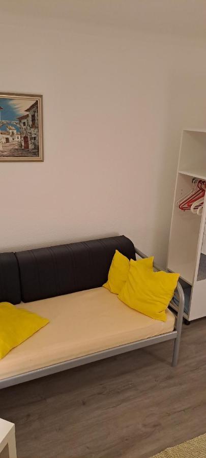 "Baerenhaus" Ferienwohnung 皮特林根 外观 照片