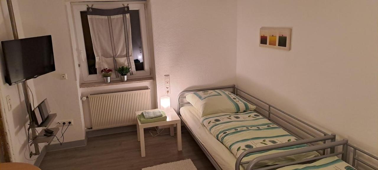 "Baerenhaus" Ferienwohnung 皮特林根 外观 照片